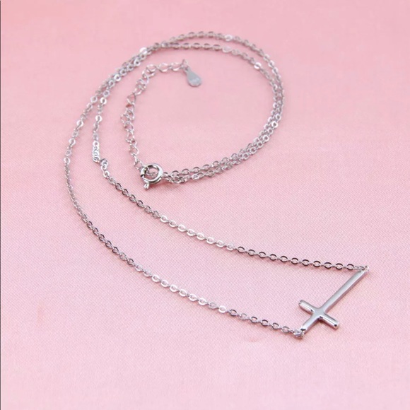 New 925 Sterling Silver Sideway Cross Necklace - Picture 2 of 5